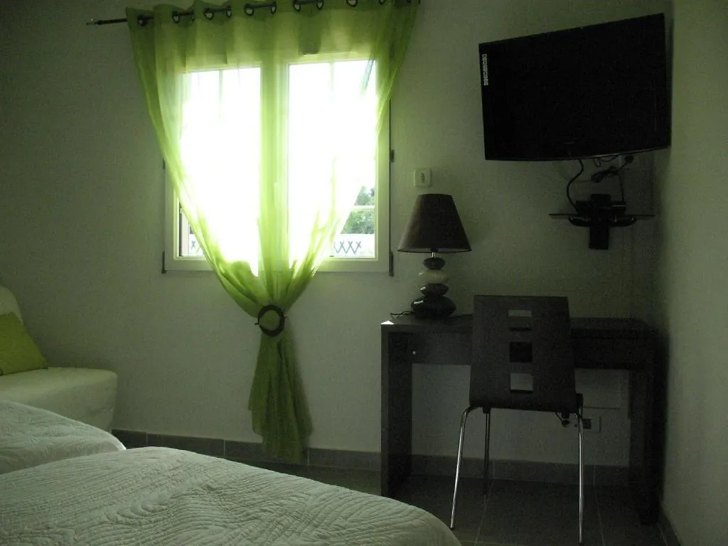 Saint Esteve Appart Hotel La Ciotat 3*,
