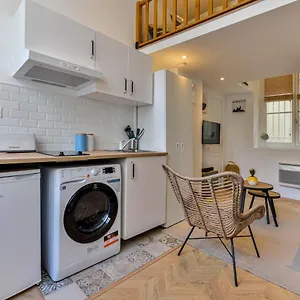 design-apt-close-to-the-jardin-du-luxembourg-apartment.fr-paris.fr/